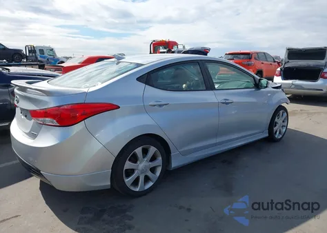 2013 Hyundai Elantra Limited z USA, uszkodzony, nr VIN 5NPDH4AE1DH267345